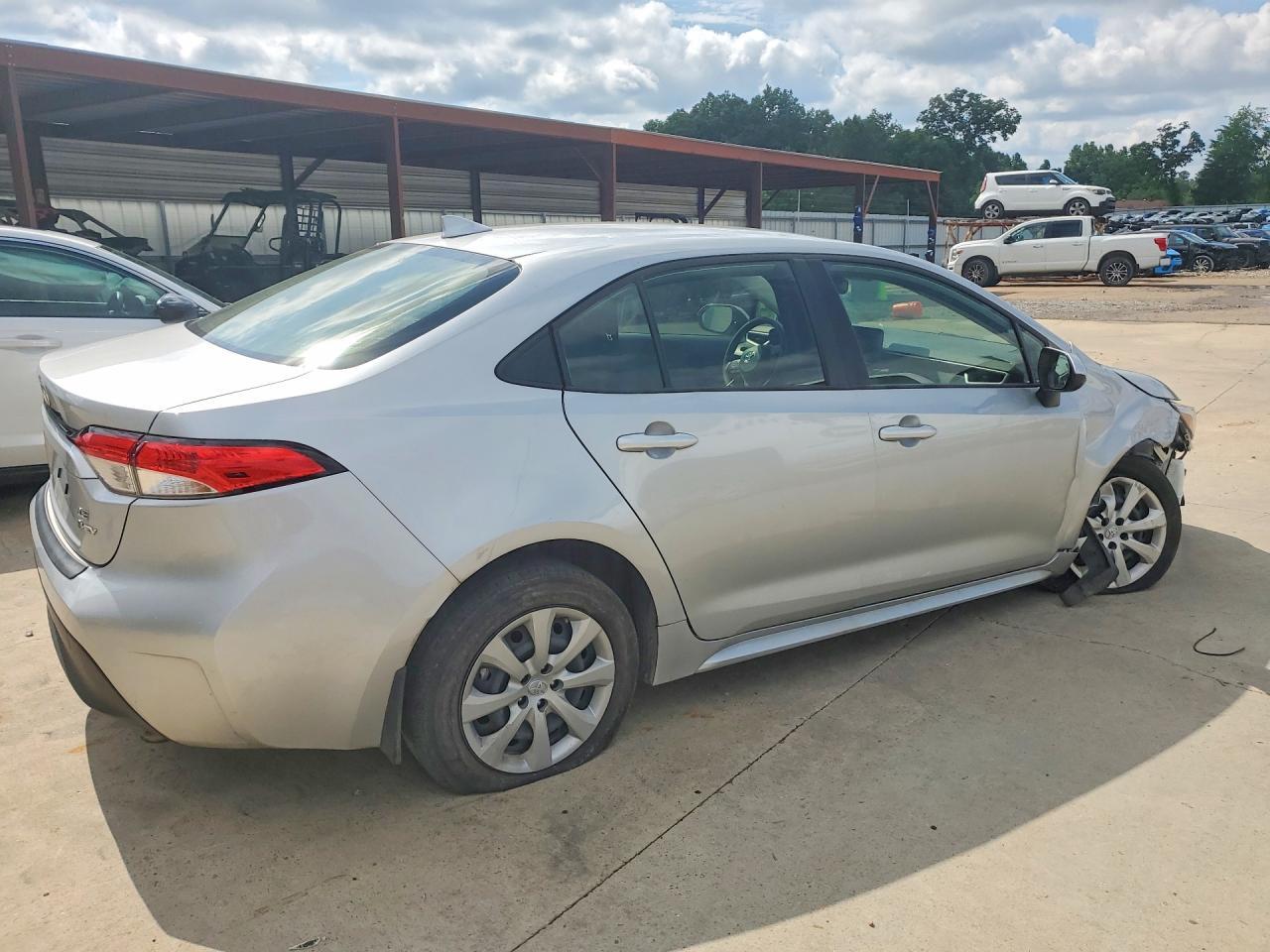 2025 Toyota Corolla Hybrid Le - Фото 3