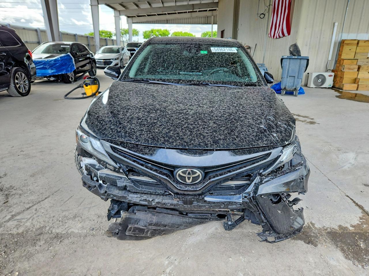 2022 Toyota Camry Xse - Фото 5