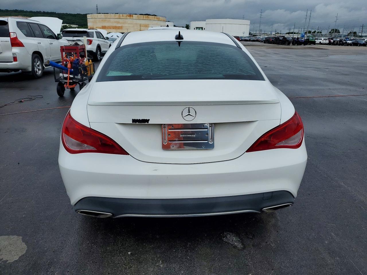 2018 Mercedes-Benz Cla 250 - Фото 6
