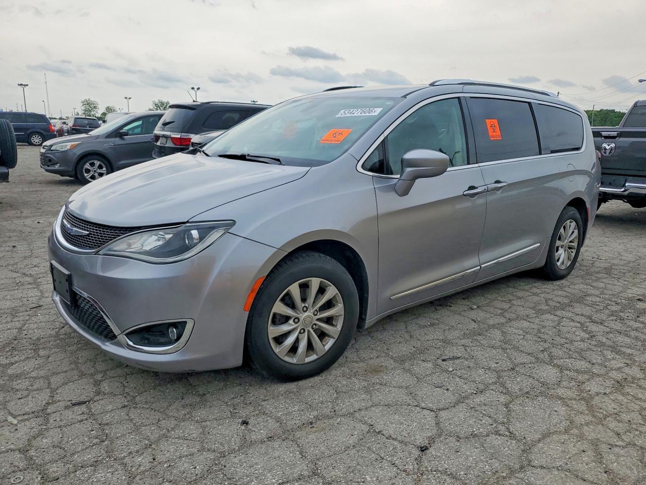 2019 Chrysler Pacifica Touring L