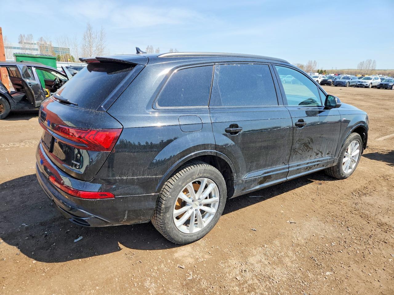 2023 Audi Q7 Komfort - Image 3