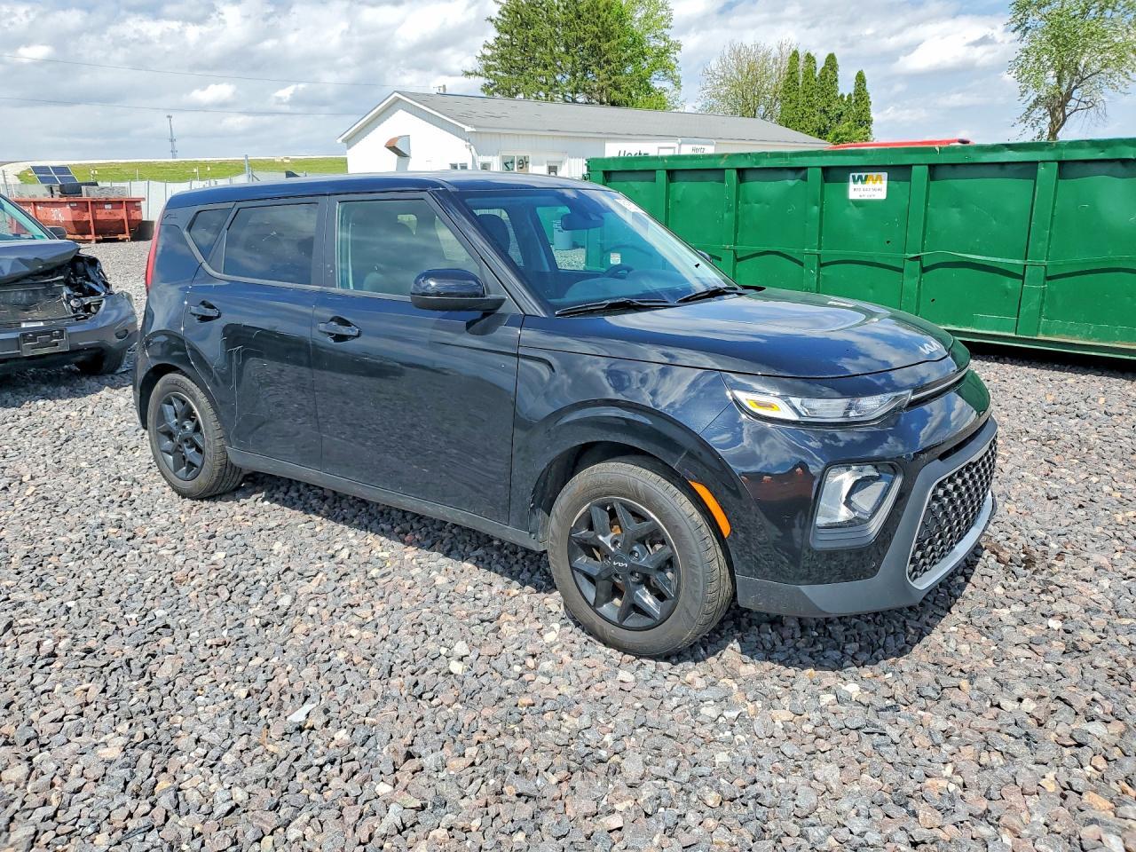 2022 Kia Soul Lx - Image 4
