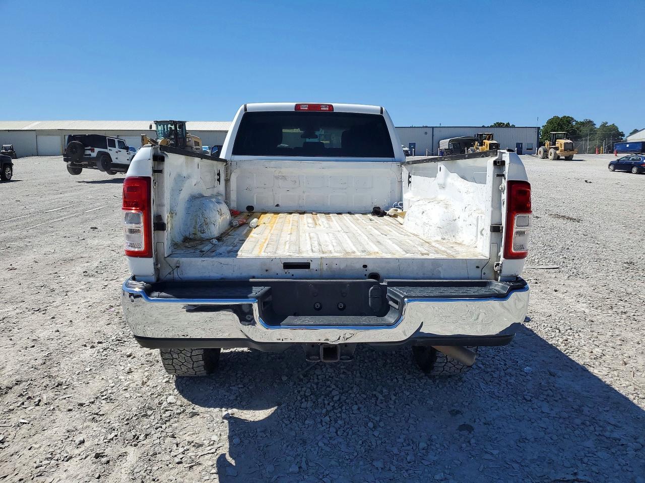 2020 Ram 2500 Big Horn - Image 6
