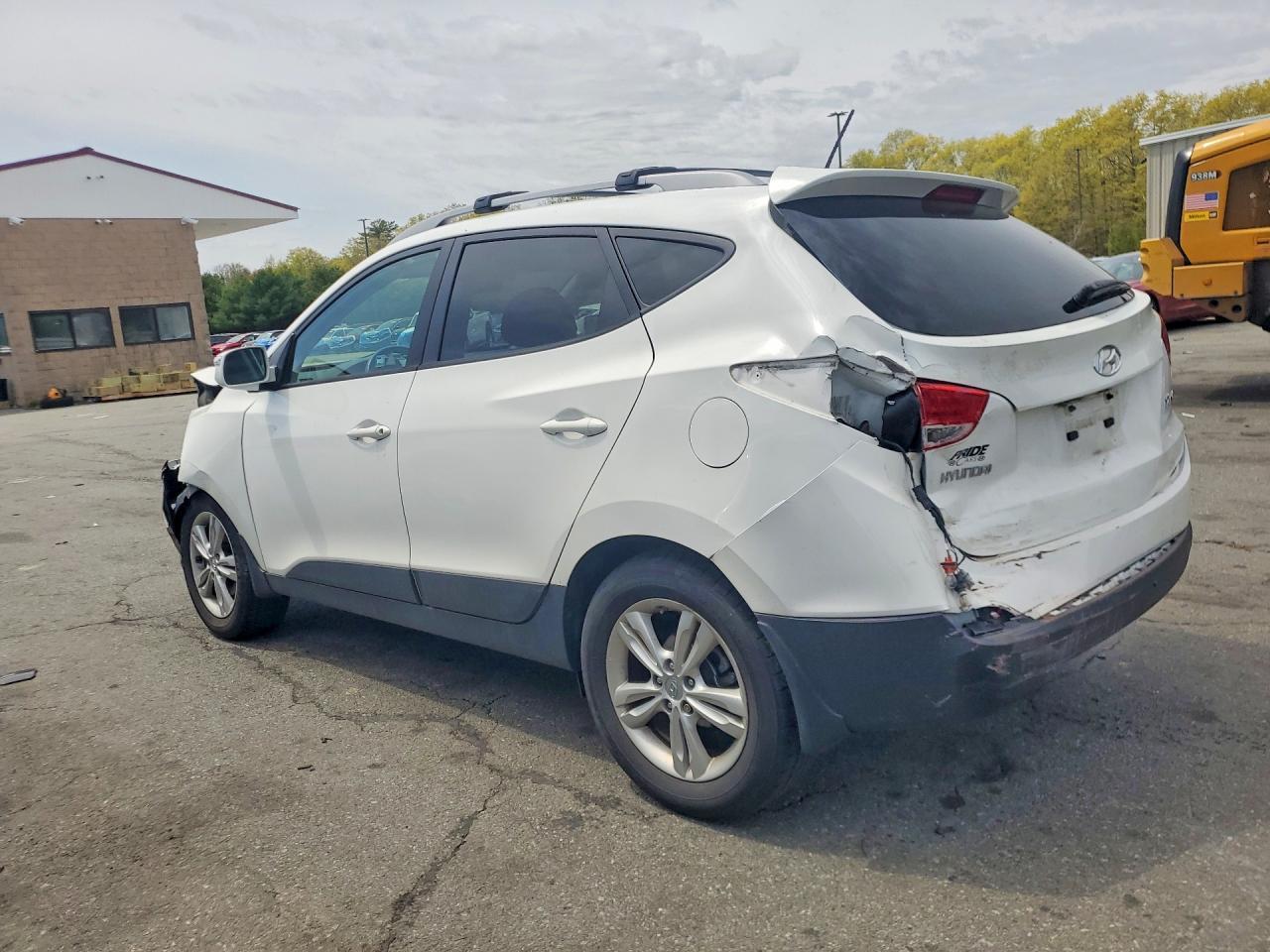 2013 Hyundai Tucson Gls - Image 2
