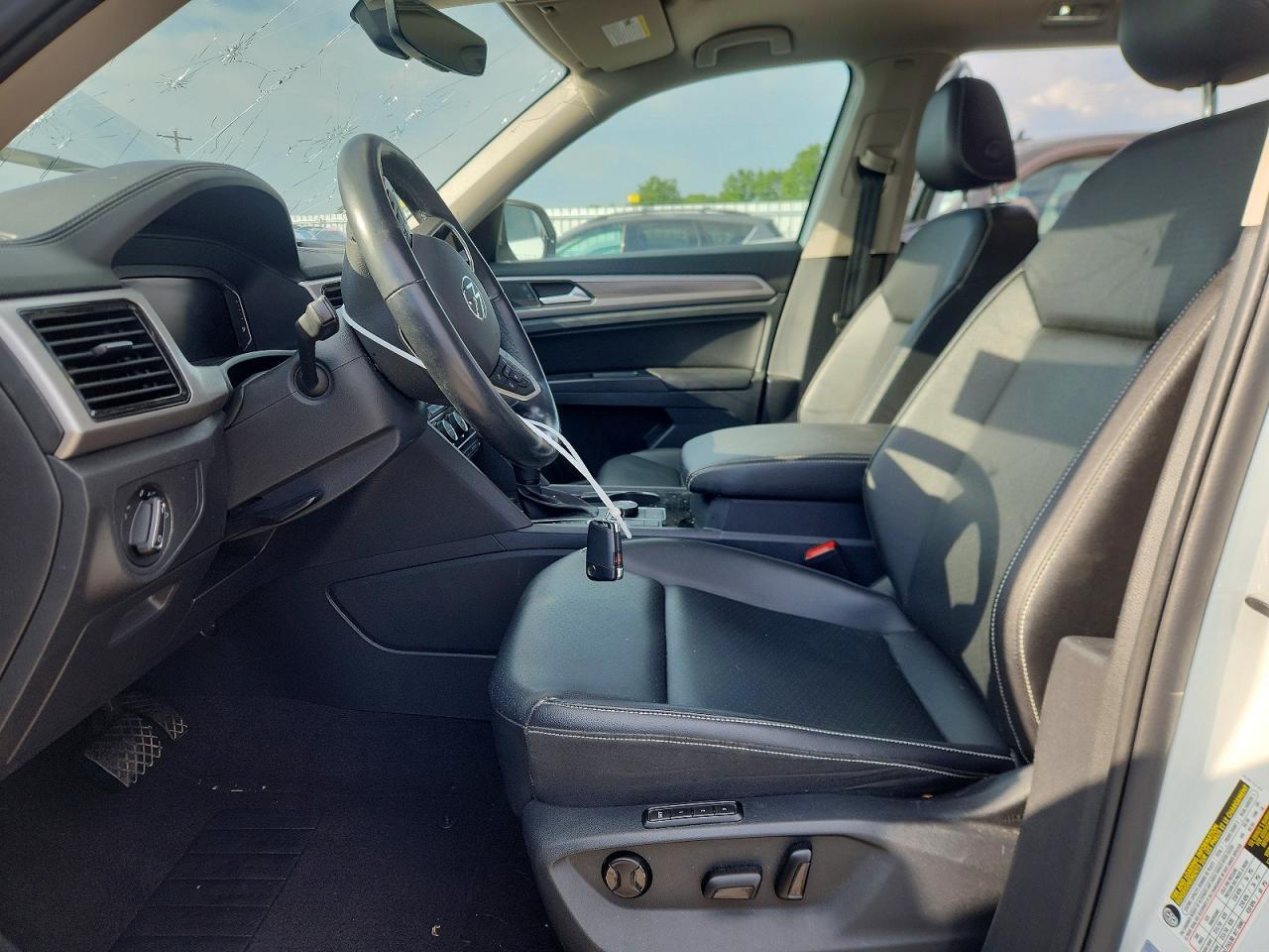 2021 Volkswagen Atlas - Фото 7