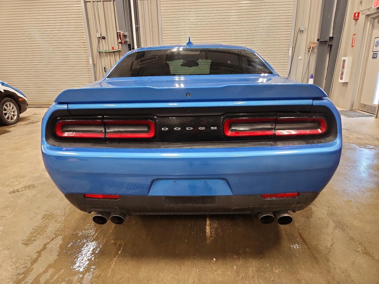 2015 Dodge Challenger Sxt Plus - Image 6