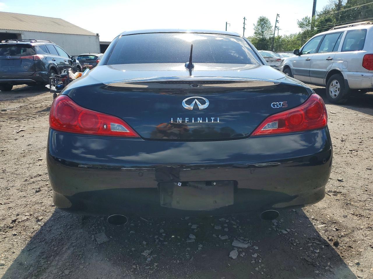 2012 Infiniti G37 Convertible Base - Фото 6
