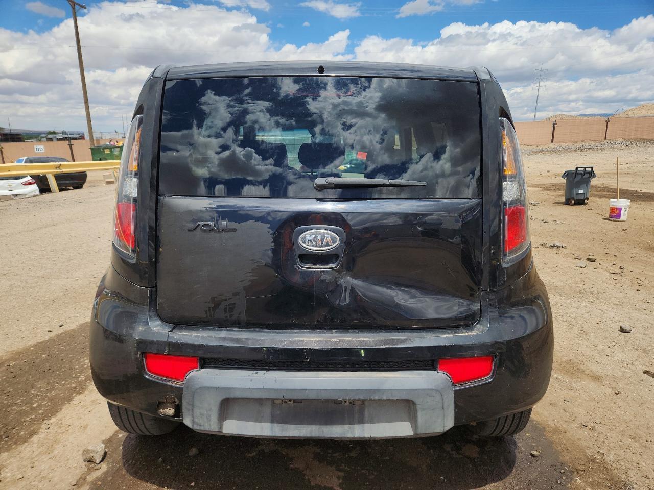 2010 Kia Soul + - Image 6