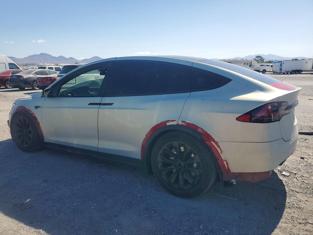 2016 Tesla Model X - Фото 2