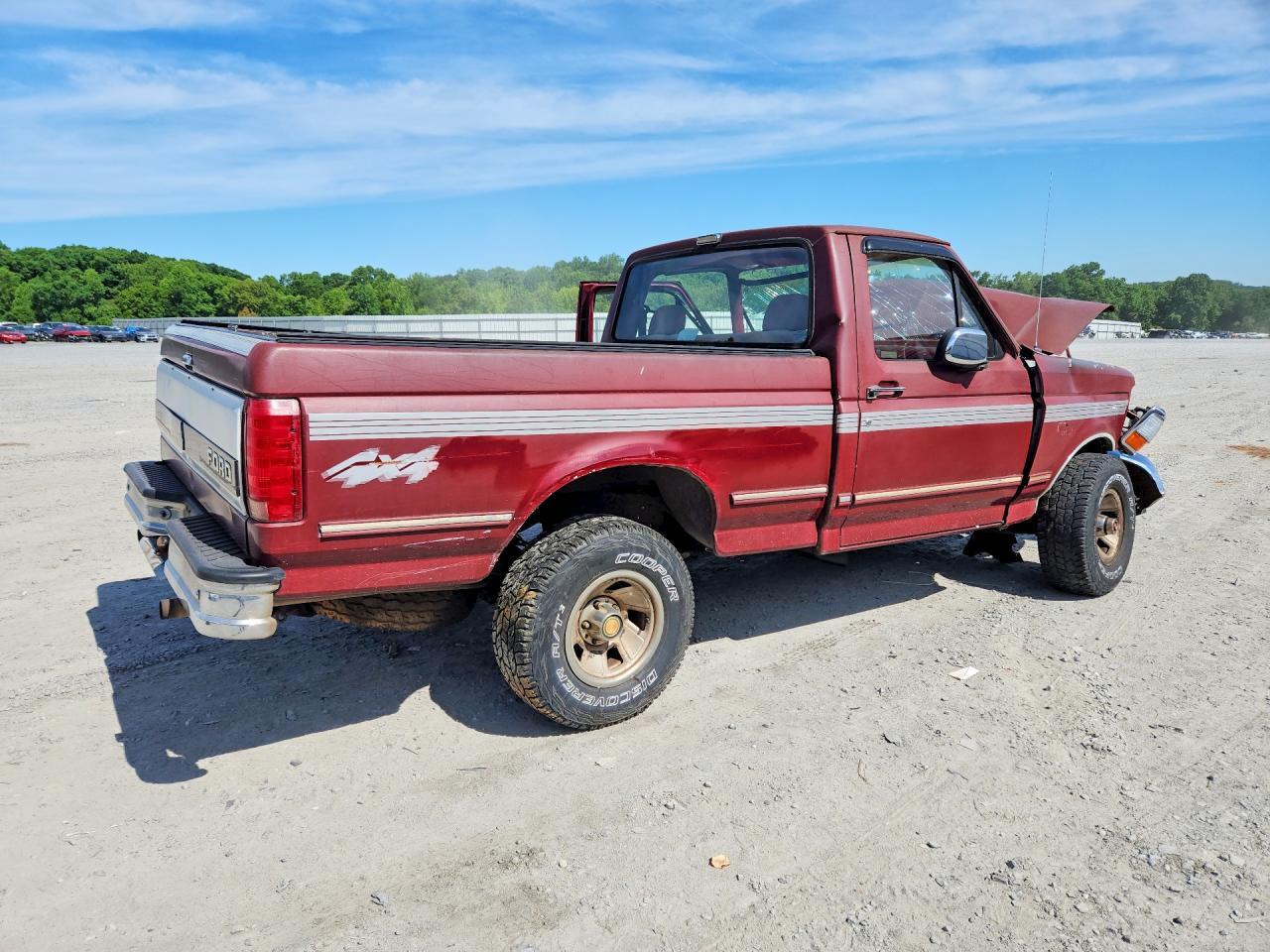 1992 Ford F150 - Image 3