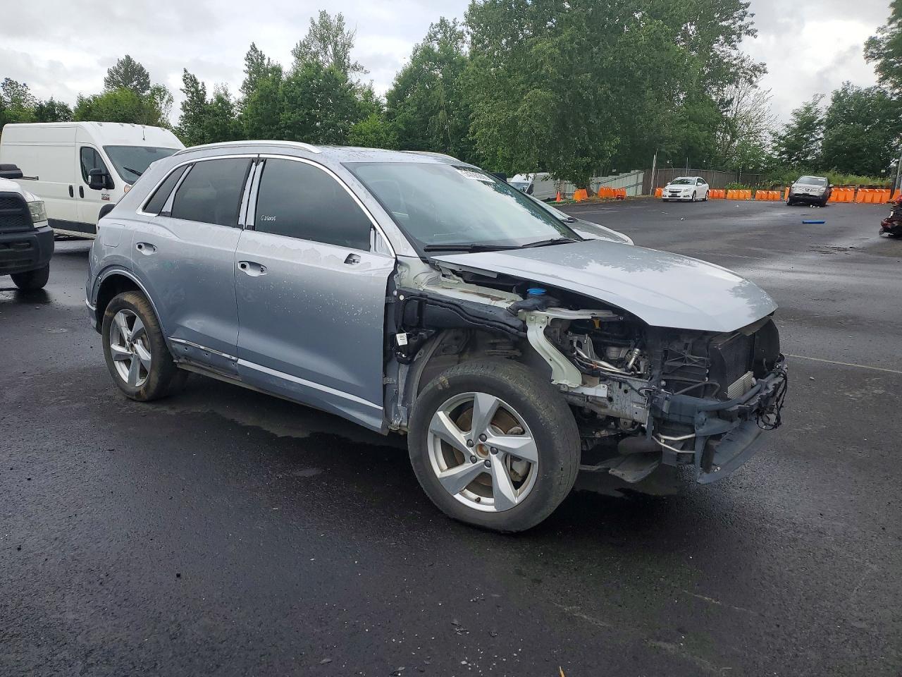 2020 Audi Q3 Premium Plus - Фото 4