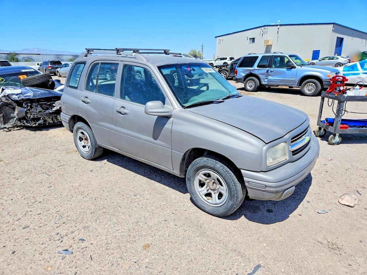 2000 Chevrolet Tracker - Фото 4