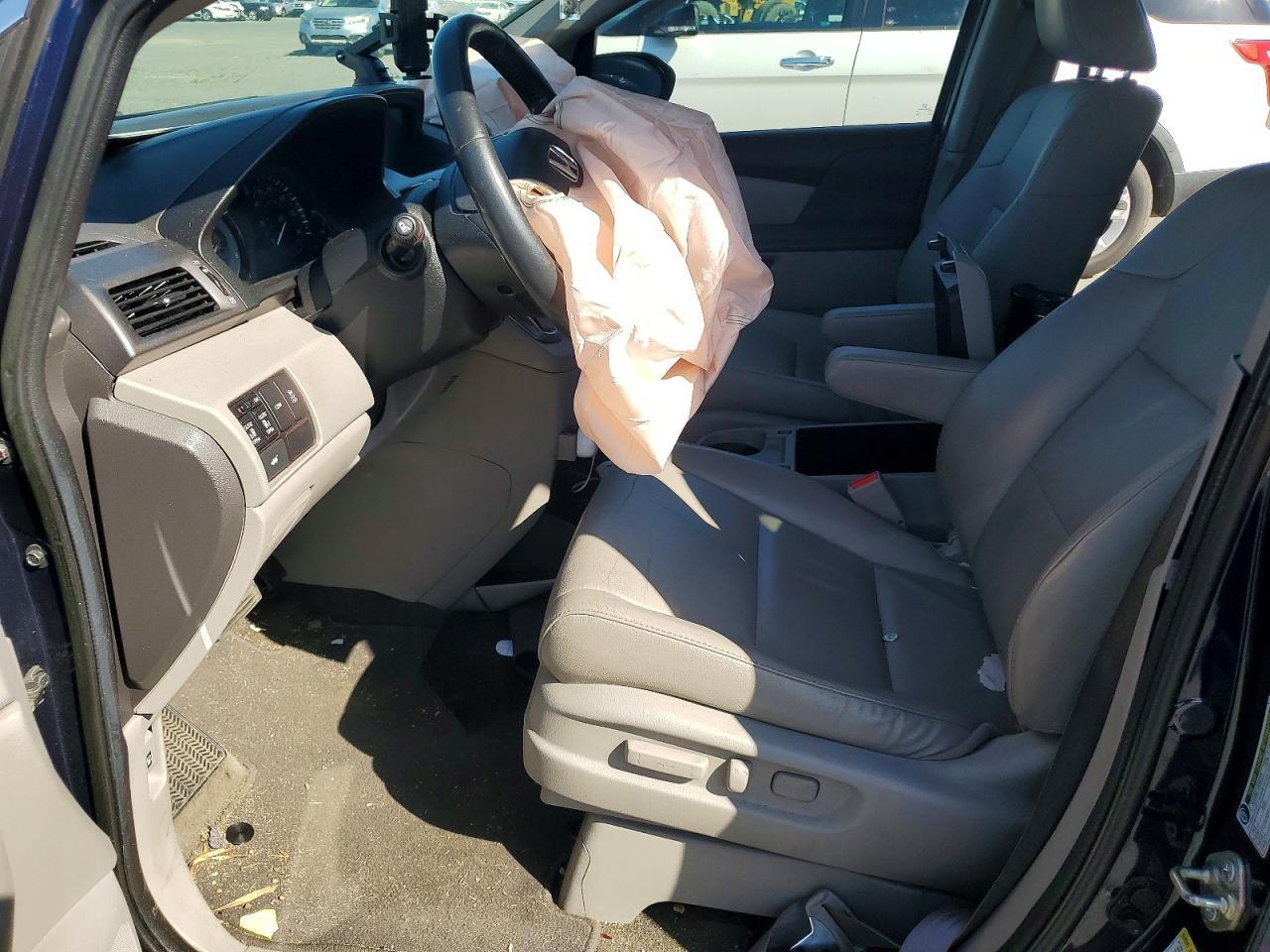 2014 Honda Odyssey Exl - Image 7