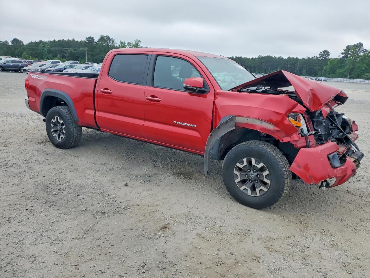 2017 Toyota Tacoma Trd Off-Road - Image 4
