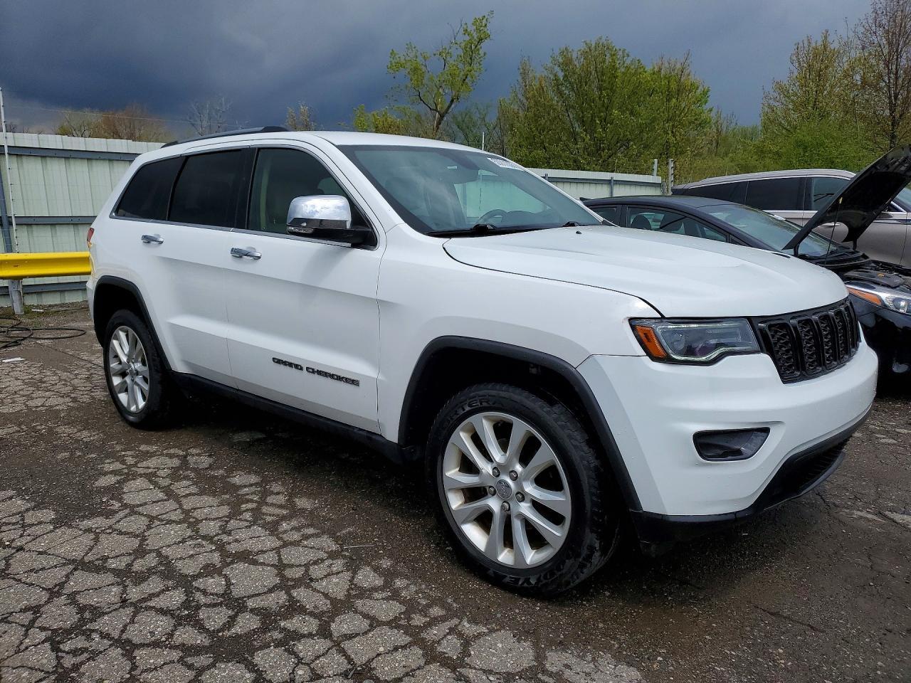 2017 Jeep Grand Cherokee Limited - Image 4