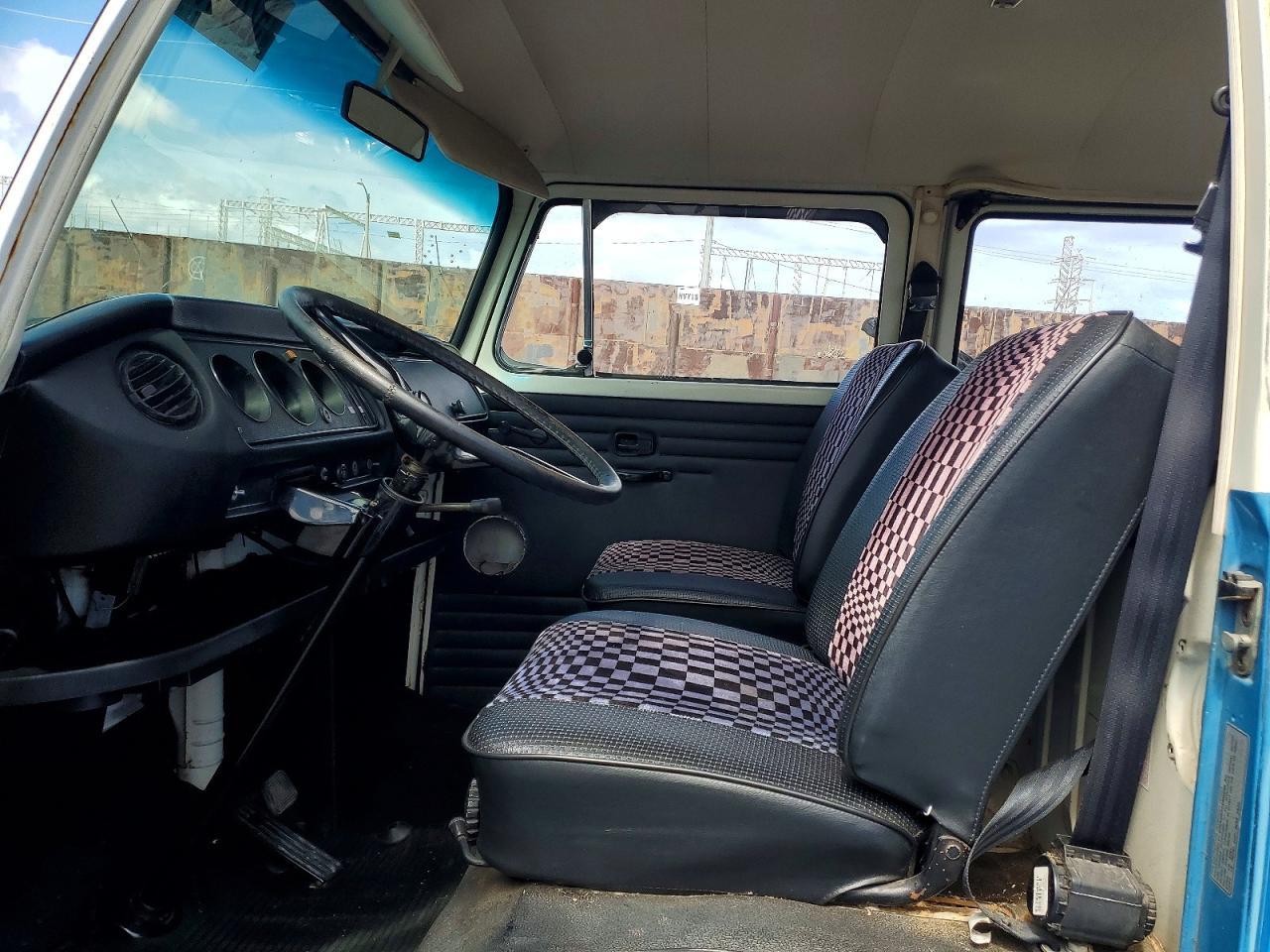 1974 Volkswagen Super Beet - Image 7