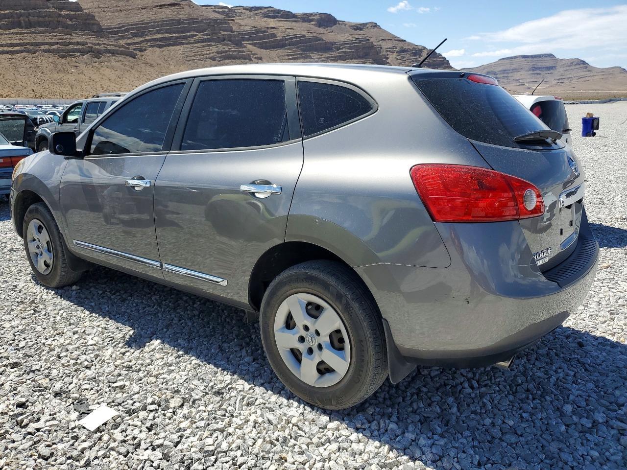 2014 Nissan Rogue Select S - Фото 2