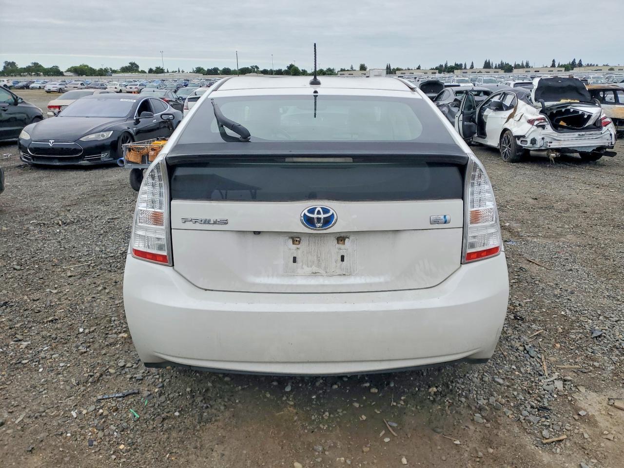 2010 Toyota Prius Iv - Image 6