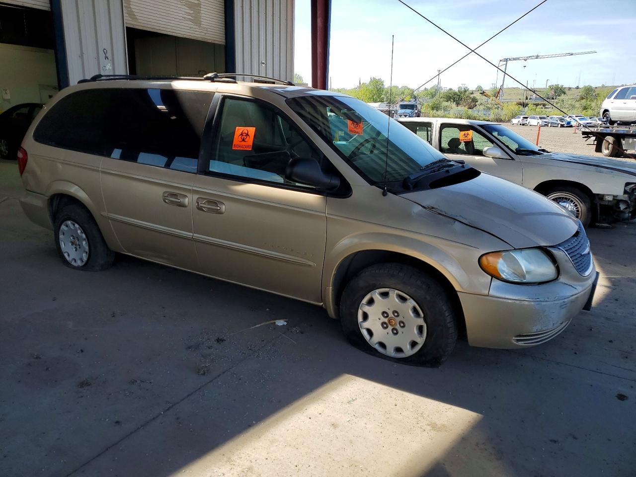 2001 Chrysler Town & Country Lx - Фото 4