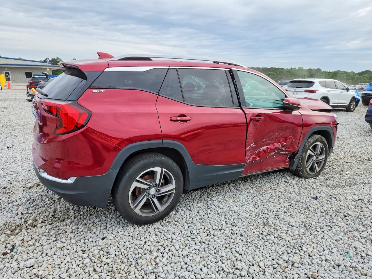 2021 GMC Terrain Slt - Image 3