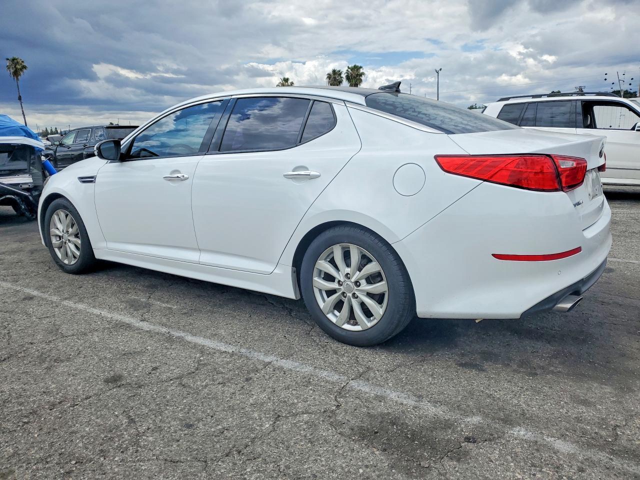 2015 Kia Optima Ex - Фото 2