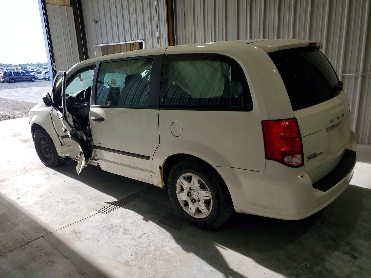 2013 Dodge Grand Caravan - Фото 2