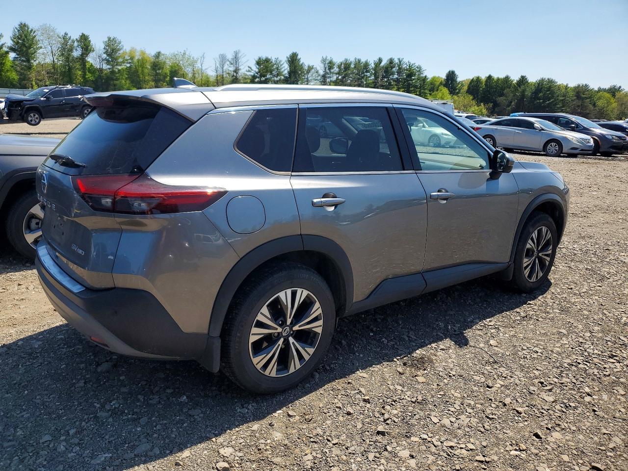 2021 Nissan Rogue Sv - Фото 3