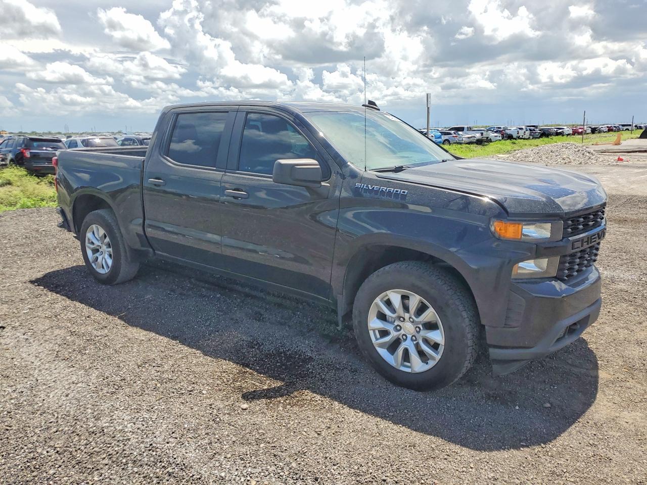 2021 Chevrolet Silverado C1500 Custom - Фото 4