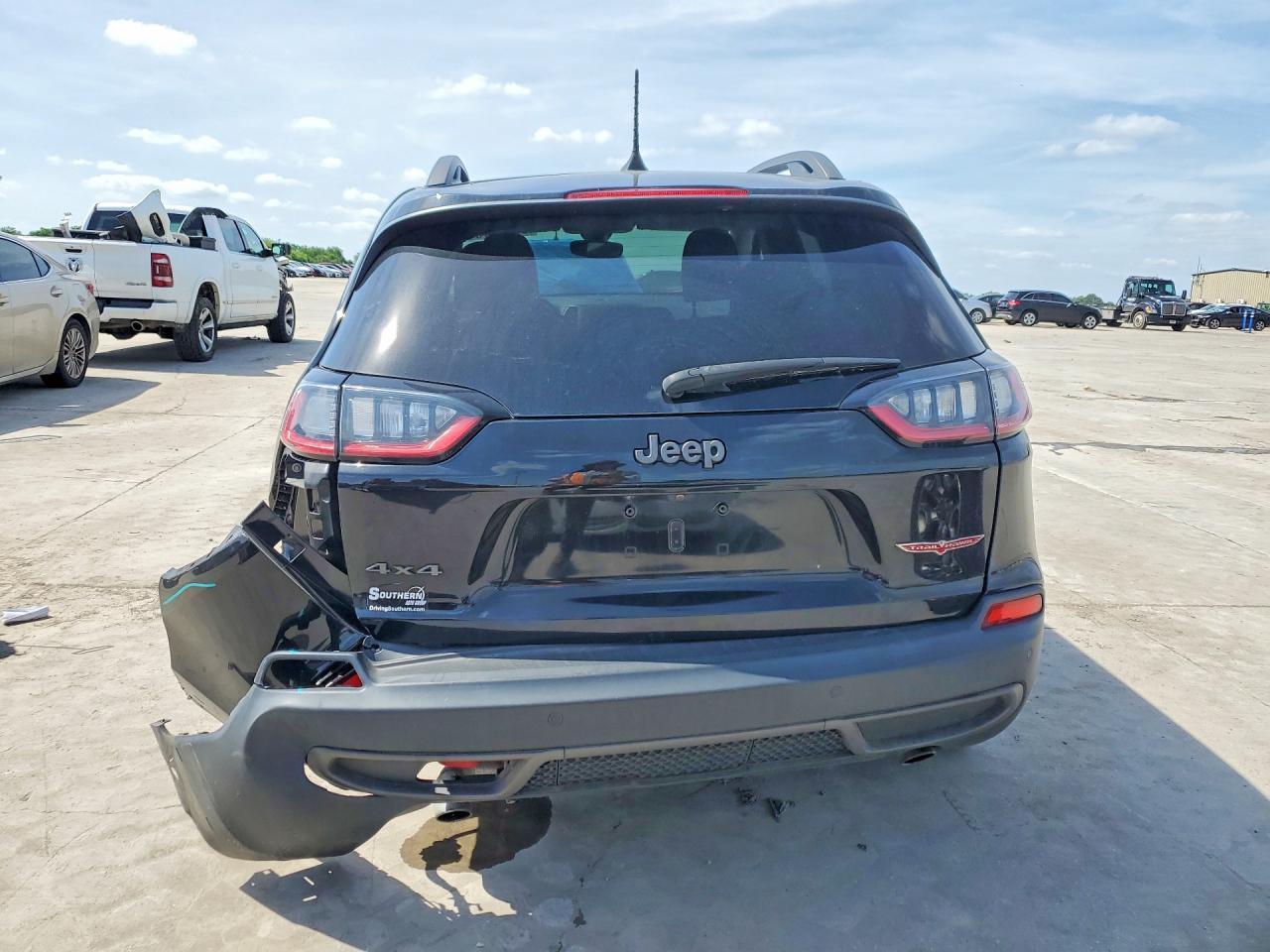 2020 Jeep Cherokee Trailhawk - Фото 6