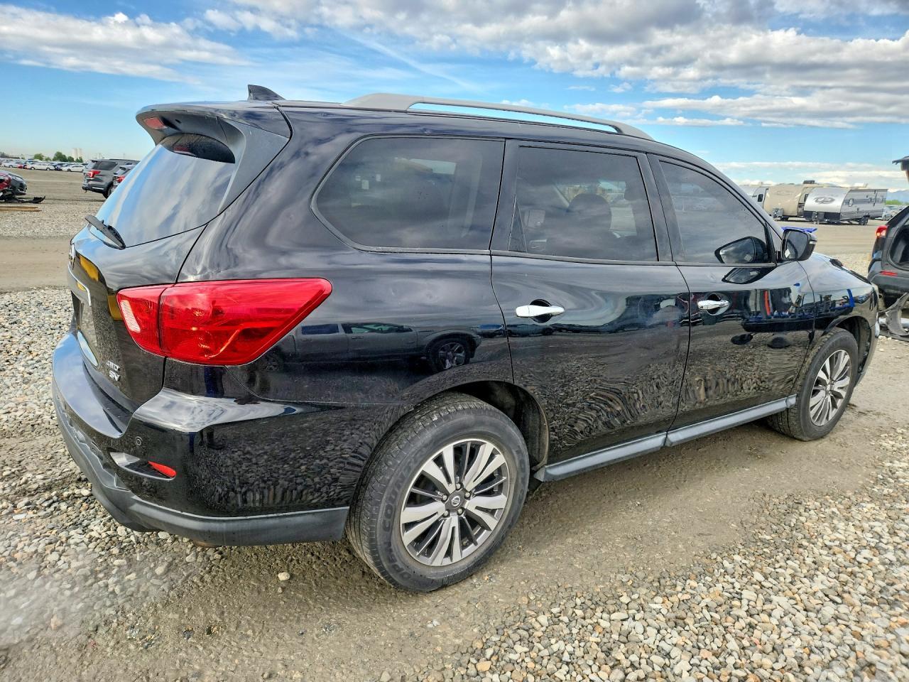 2019 Nissan Pathfinder Sv - Фото 3
