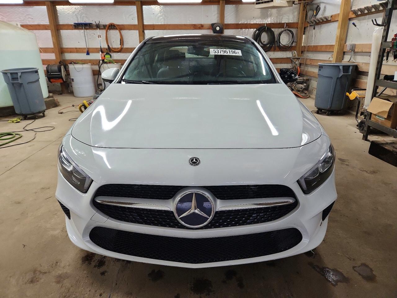 2019 Mercedes-Benz A 220 - Фото 5