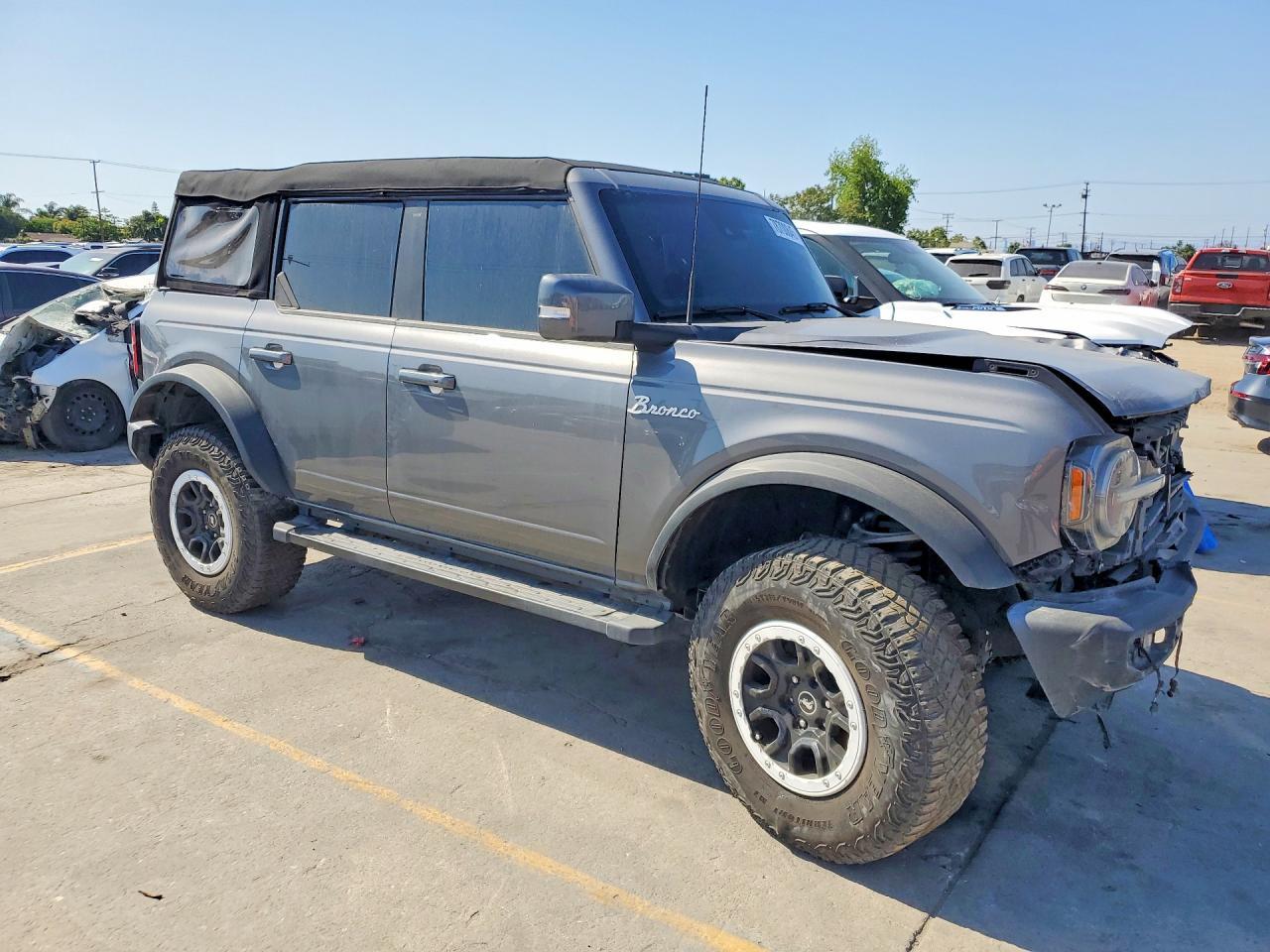 2022 Ford Bronco Base - Фото 4