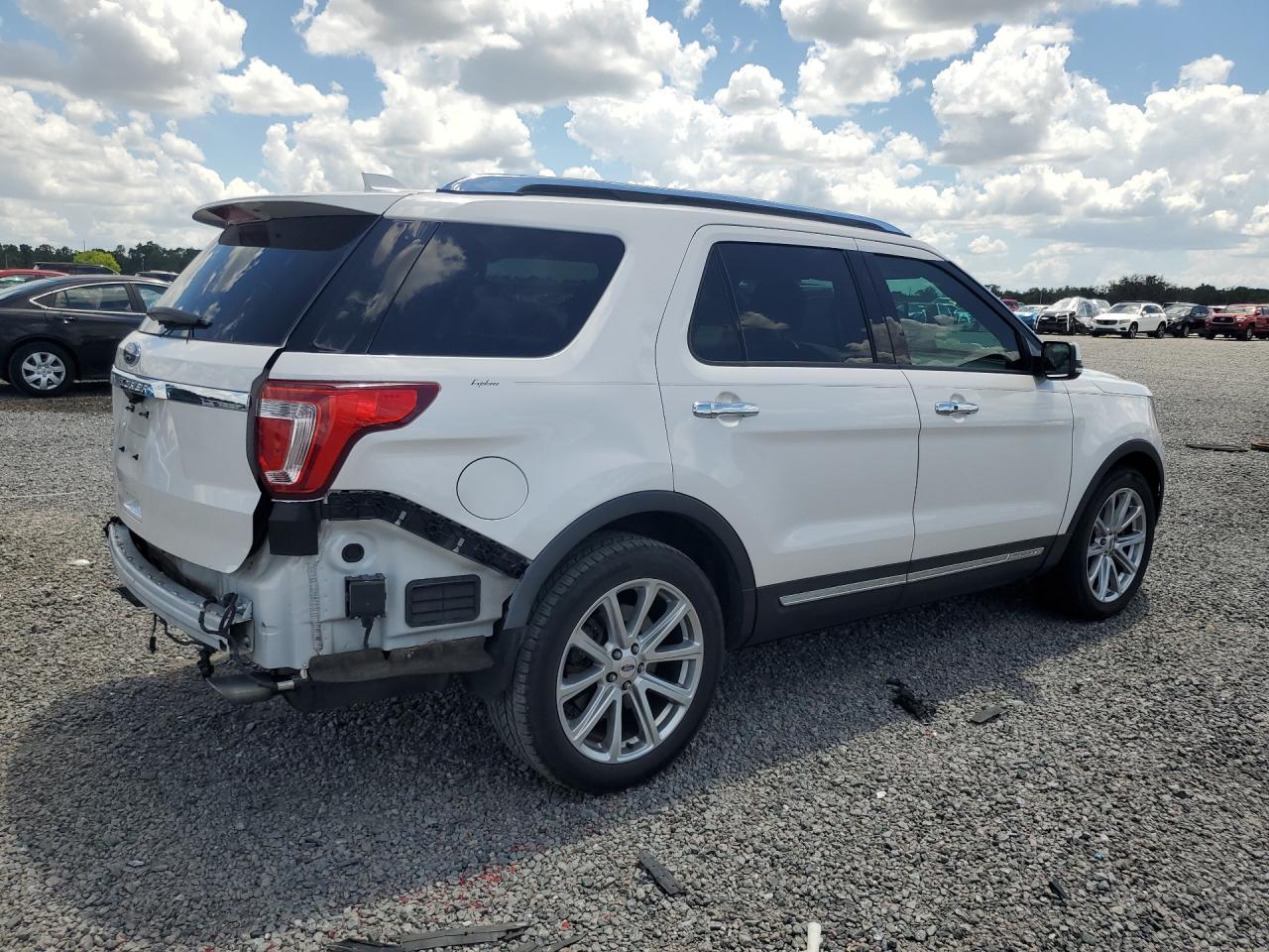 2017 Ford Explorer Limited - Фото 3