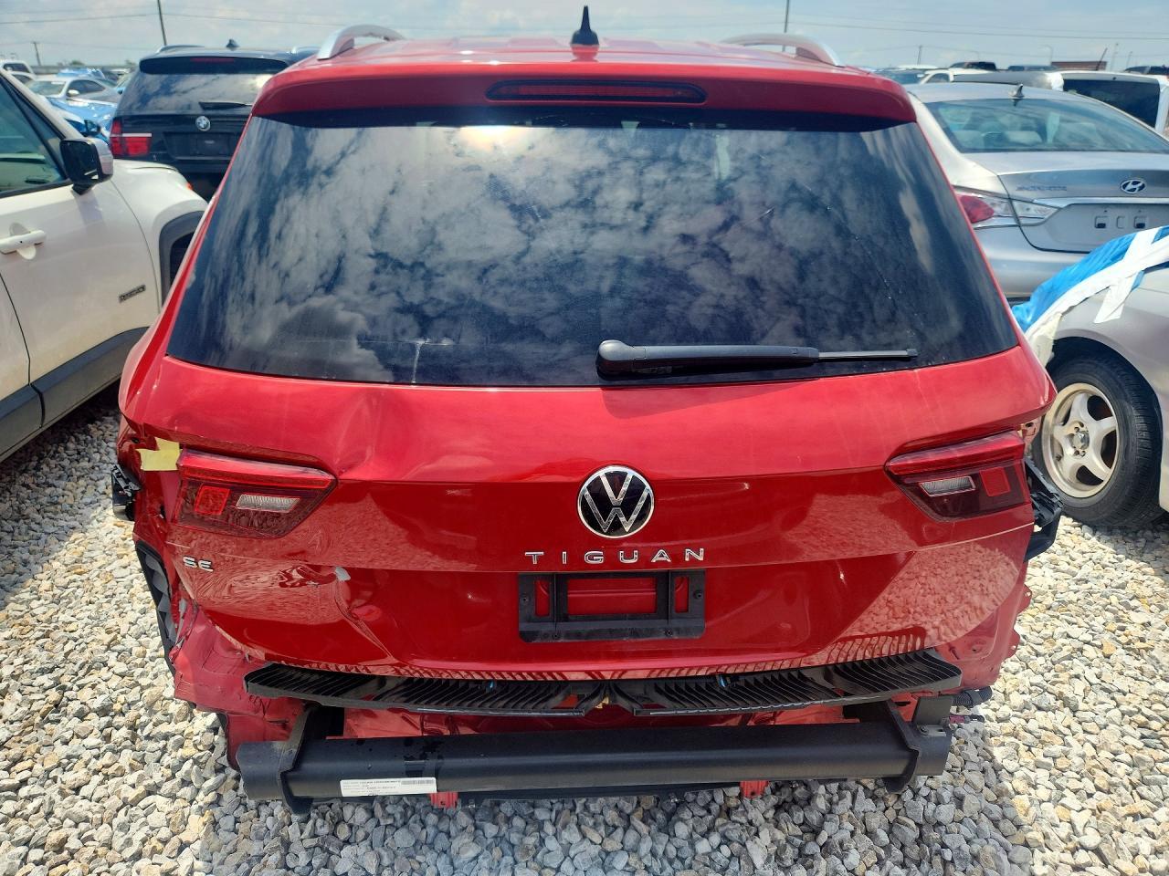 2022 Volkswagen Tiguan Se - Фото 6