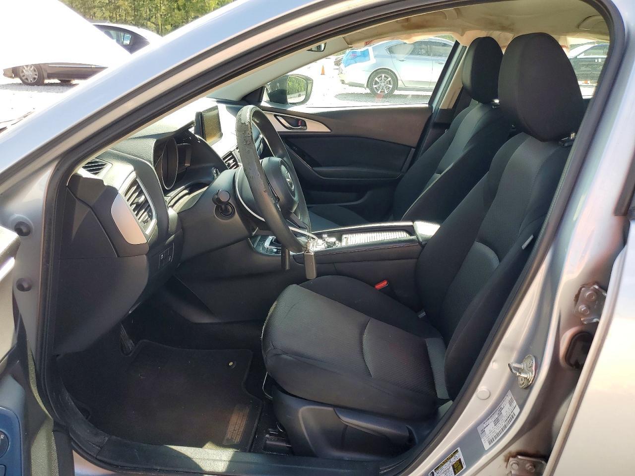 2018 Mazda 3 Sport - Image 7