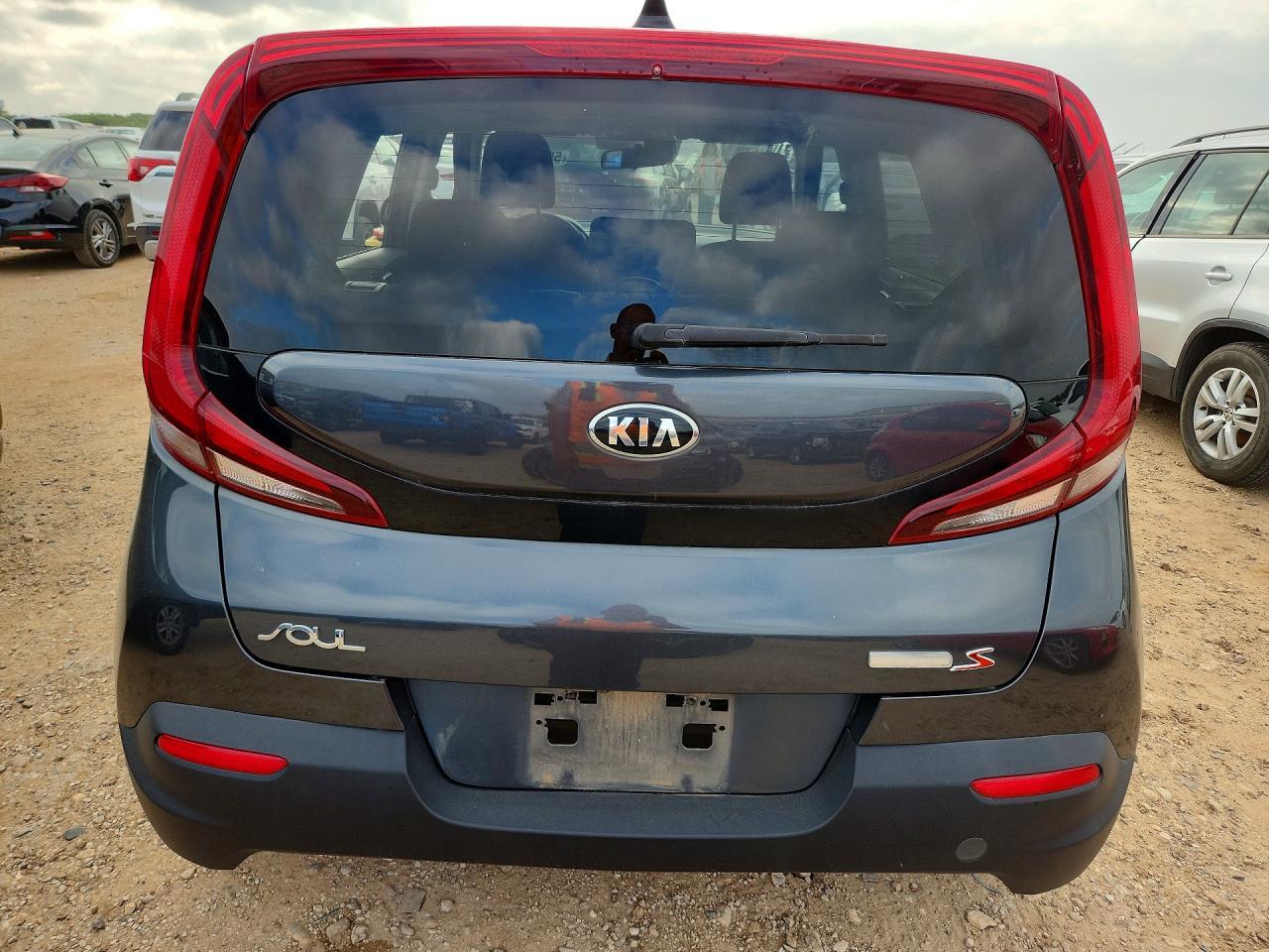 2021 Kia Soul S - Фото 6