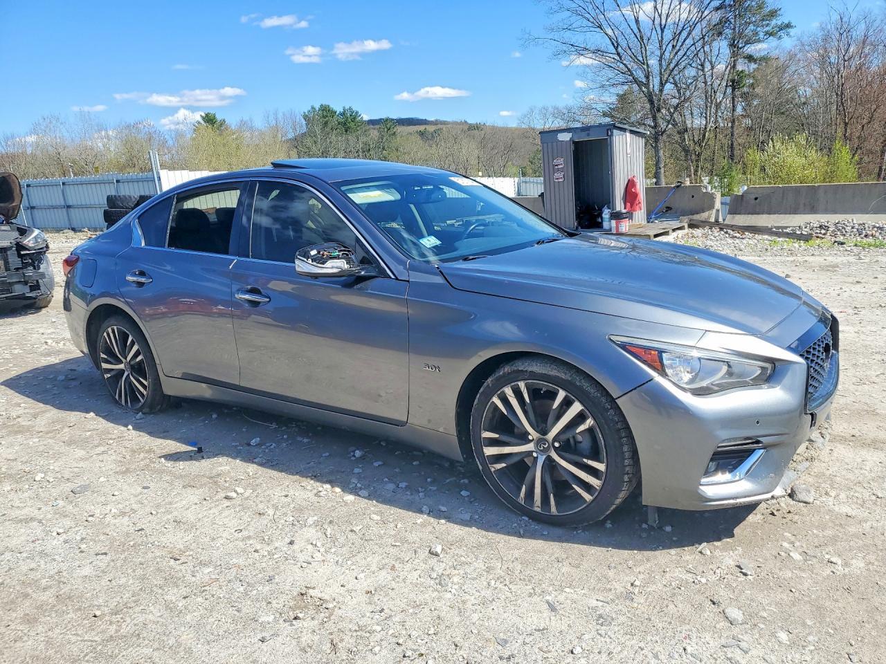 2018 Infiniti Q50 3.0T Luxe - Фото 4