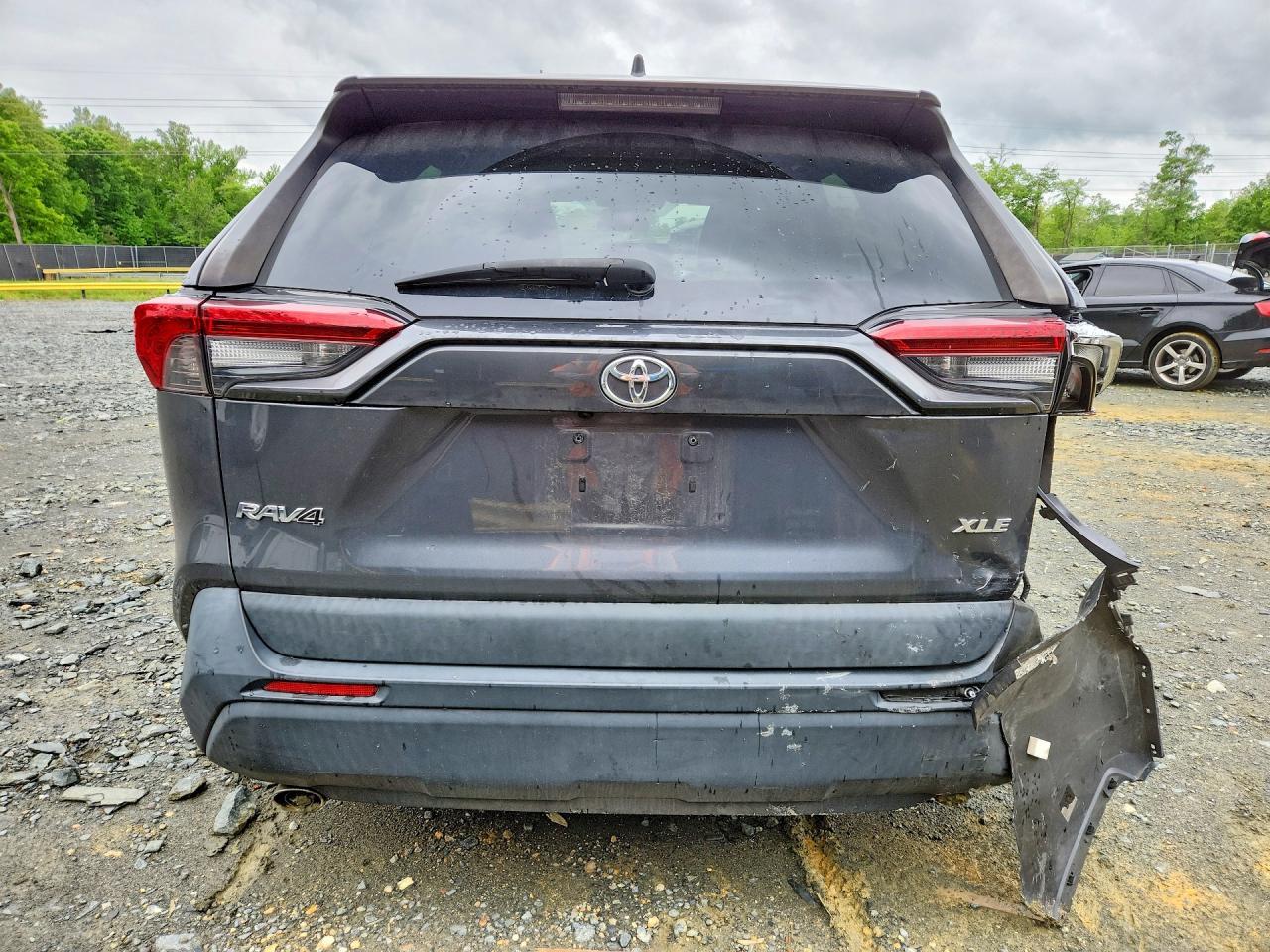 2020 Toyota Rav4 Xle - Image 6