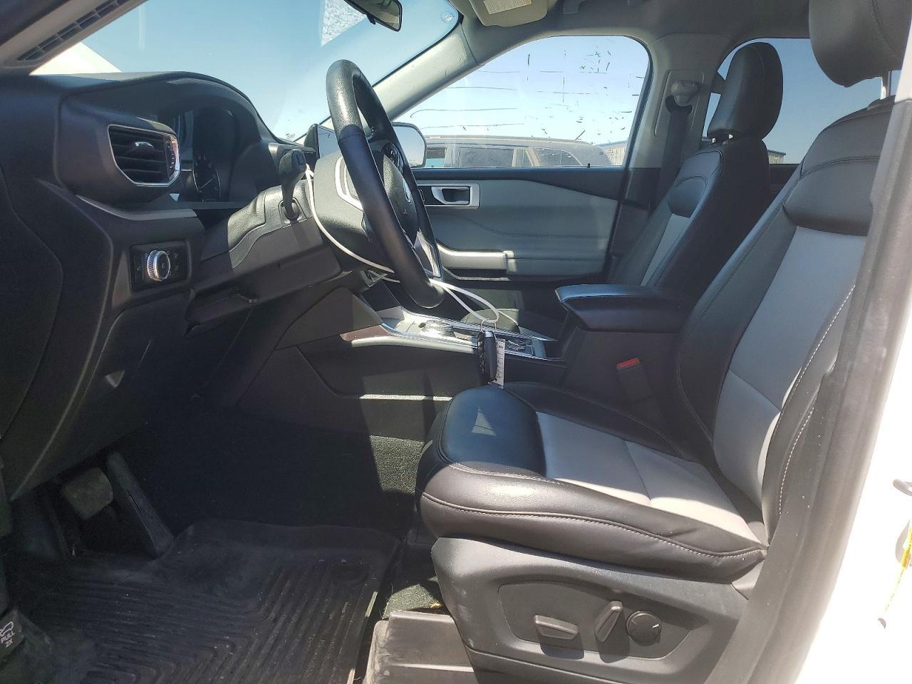 2023 Ford Explorer Xlt - Фото 7