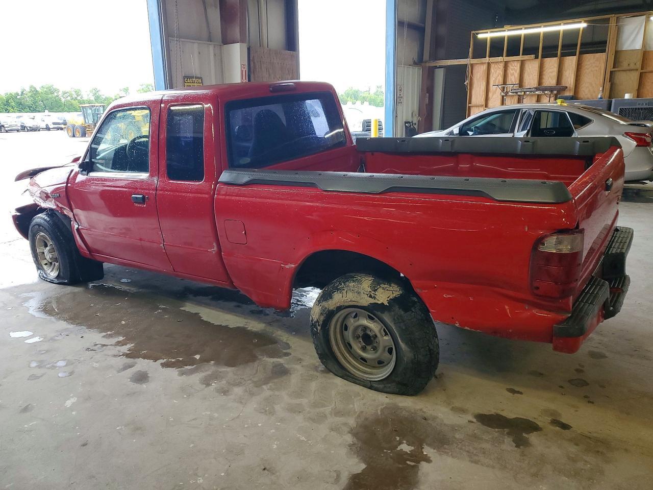 2002 Ford Ranger Super Cab - Image 2