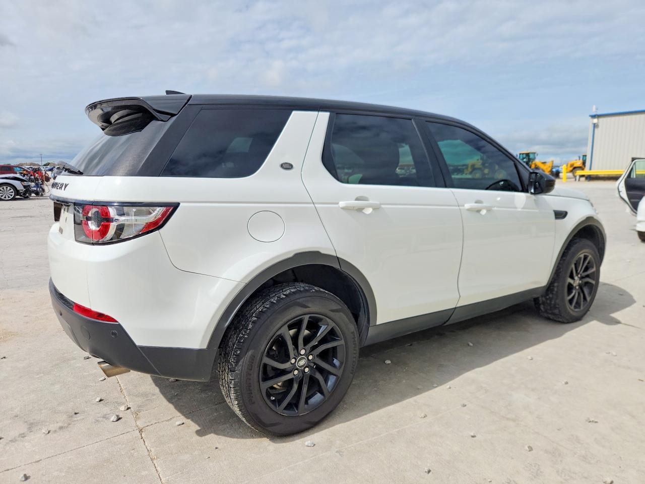 2017 Land Rover Discovery Sport Se - Фото 3