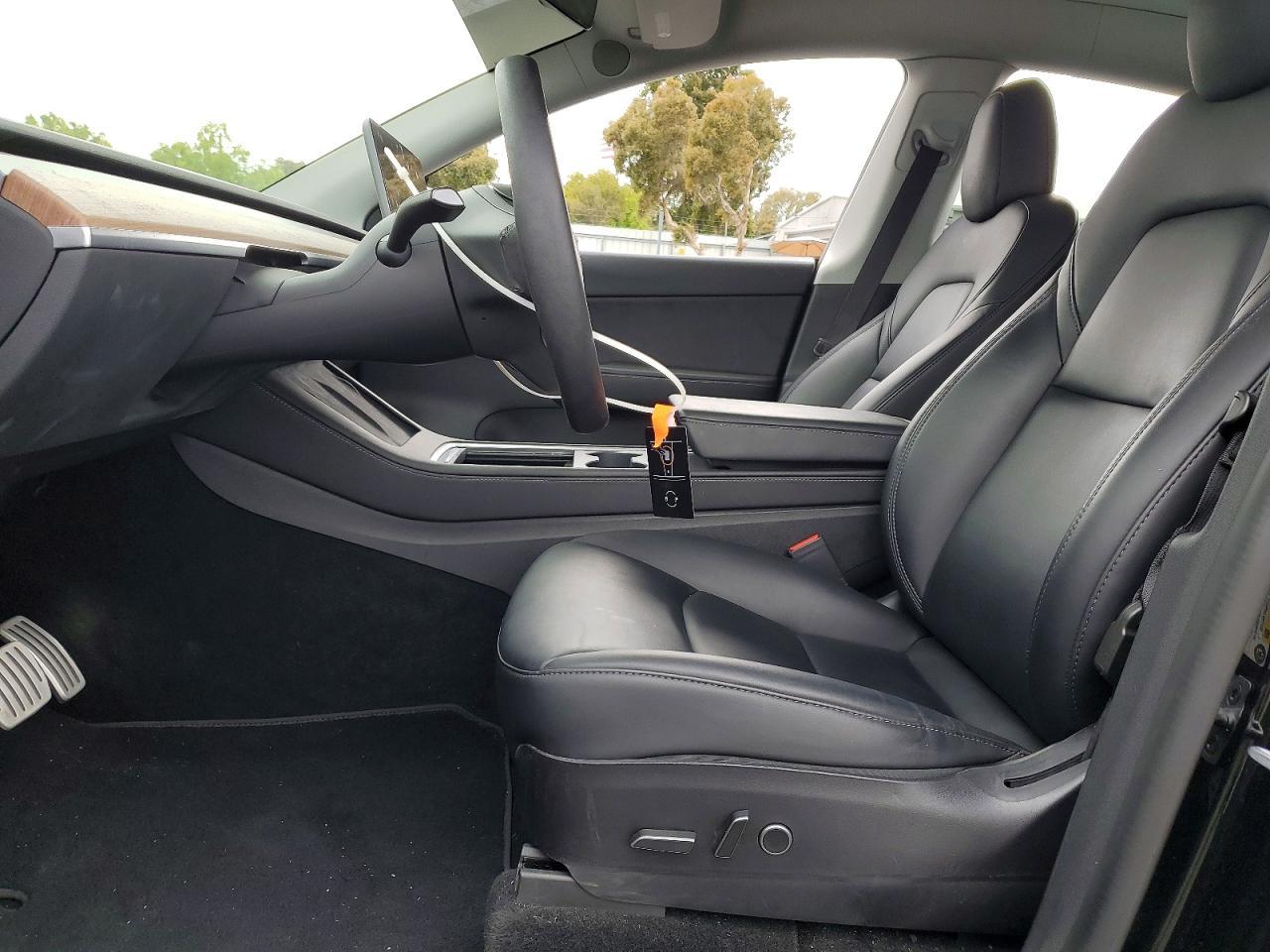 2022 Tesla Model Y - Фото 7