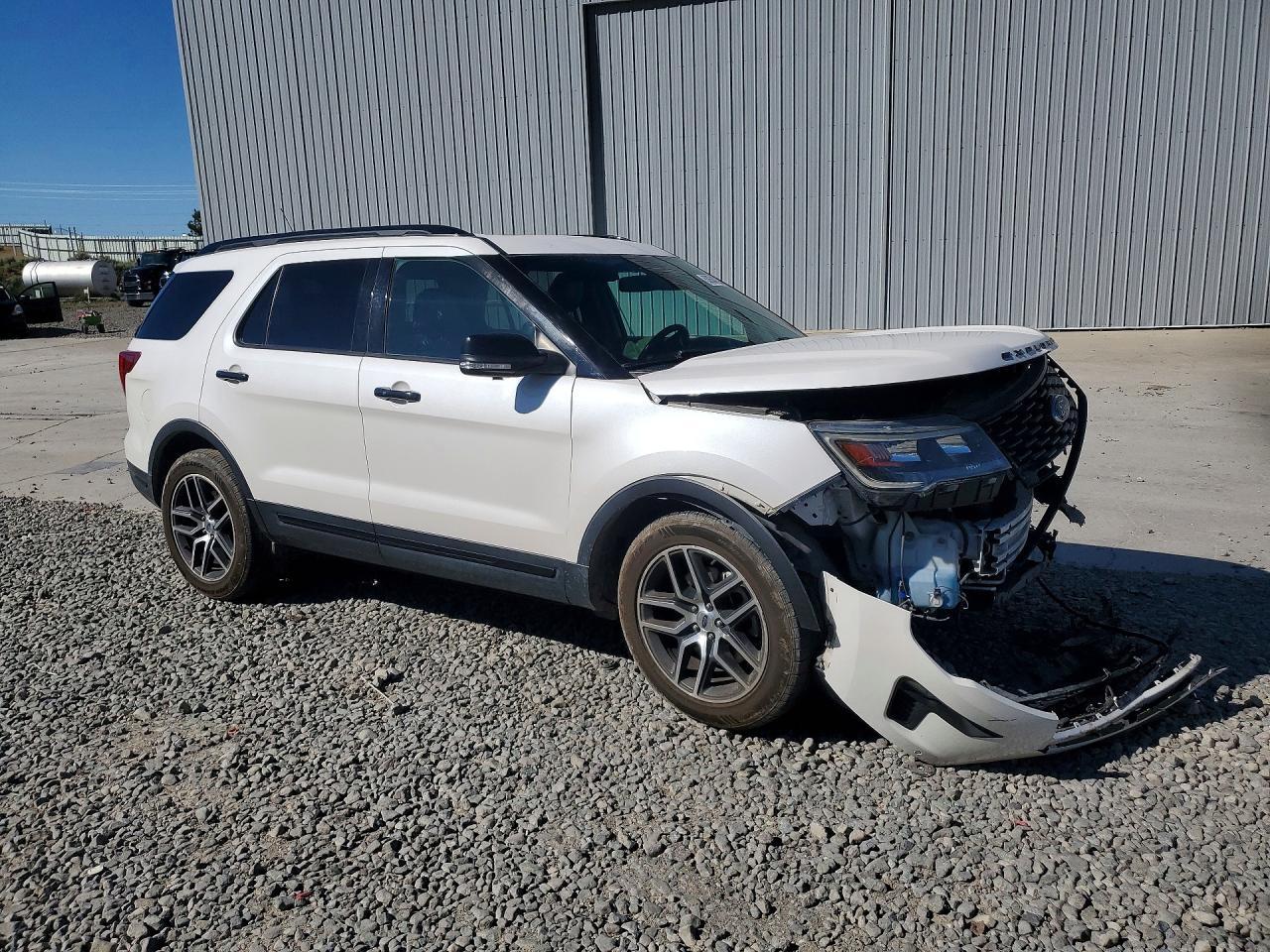 2019 Ford Explorer Sport - Фото 4
