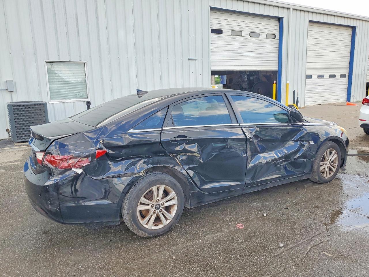 2012 Hyundai Sonata Gls - Фото 3