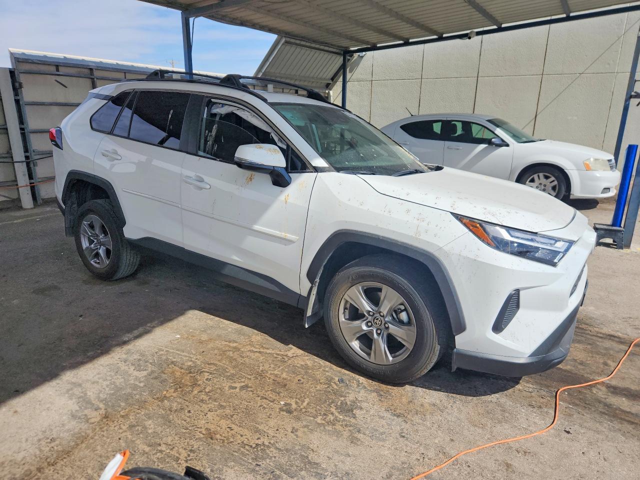 2025 Toyota Rav4 Xle - Image 4