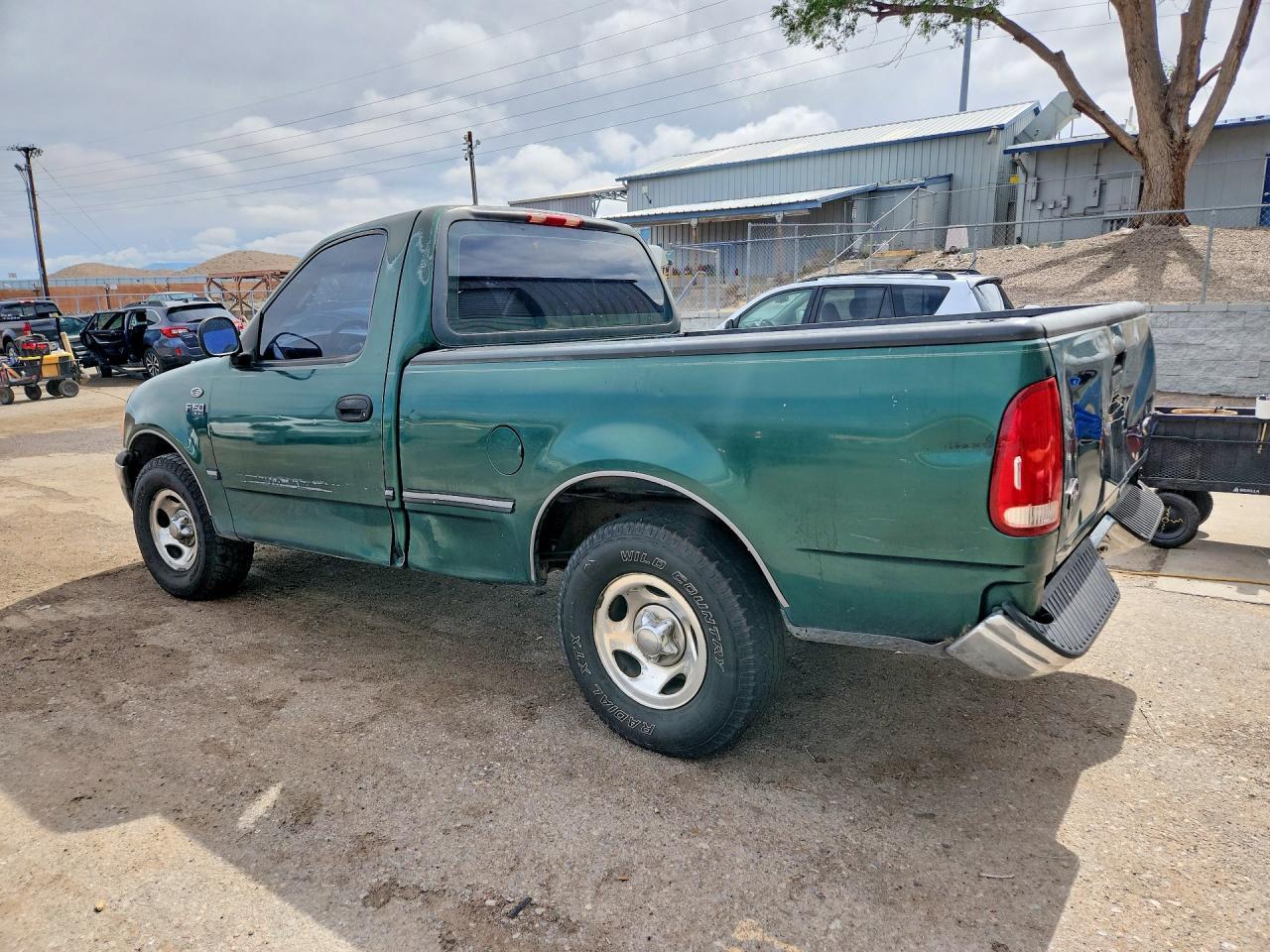 2000 Ford F150 - Фото 2