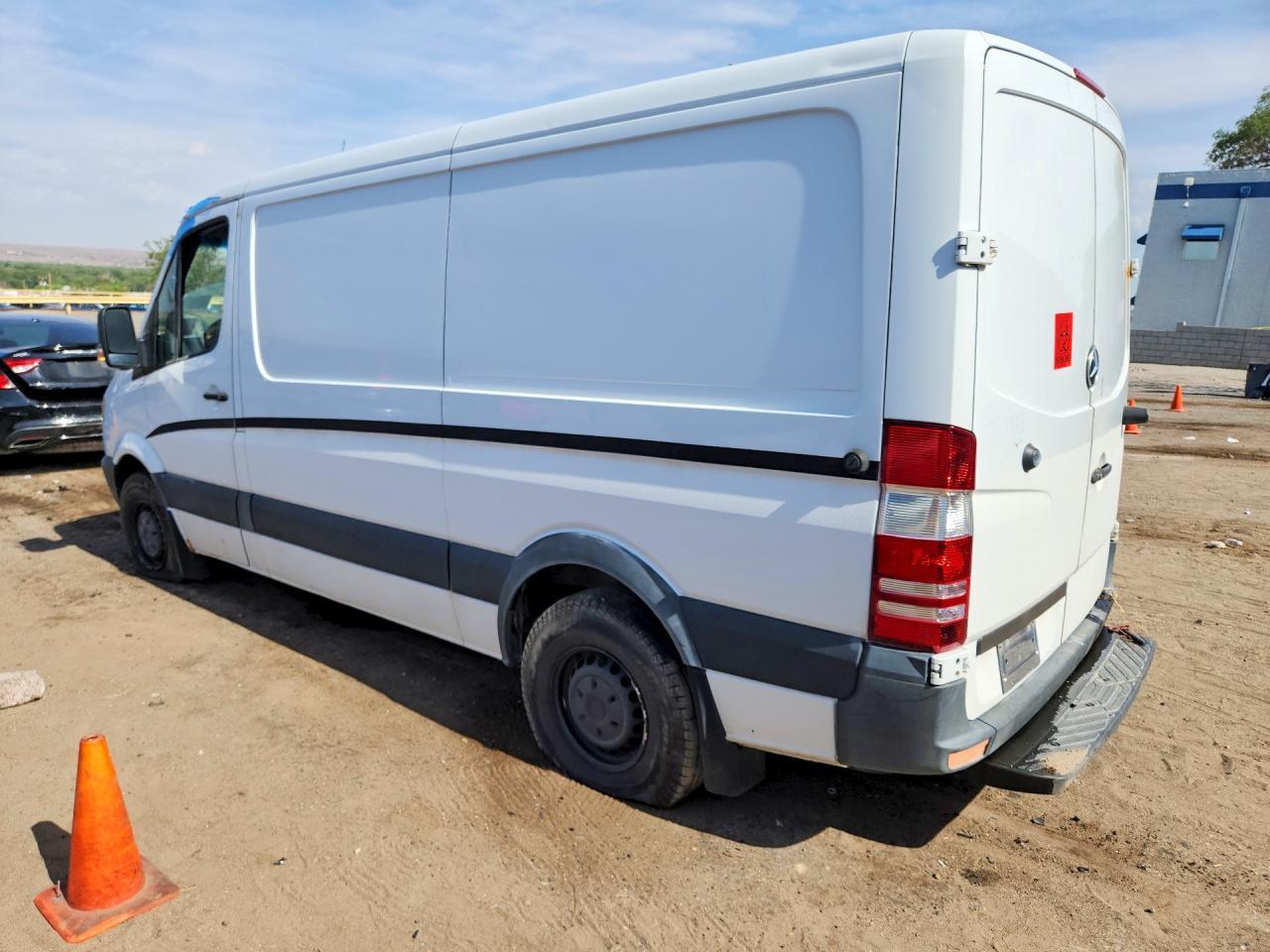 2008 Dodge Sprinter 2500 - Image 2