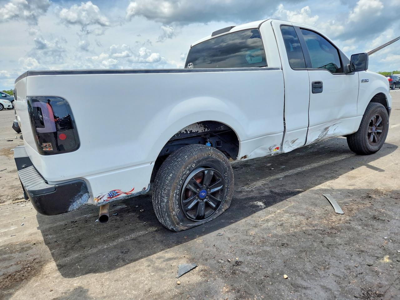 2005 Ford F150 - Фото 3