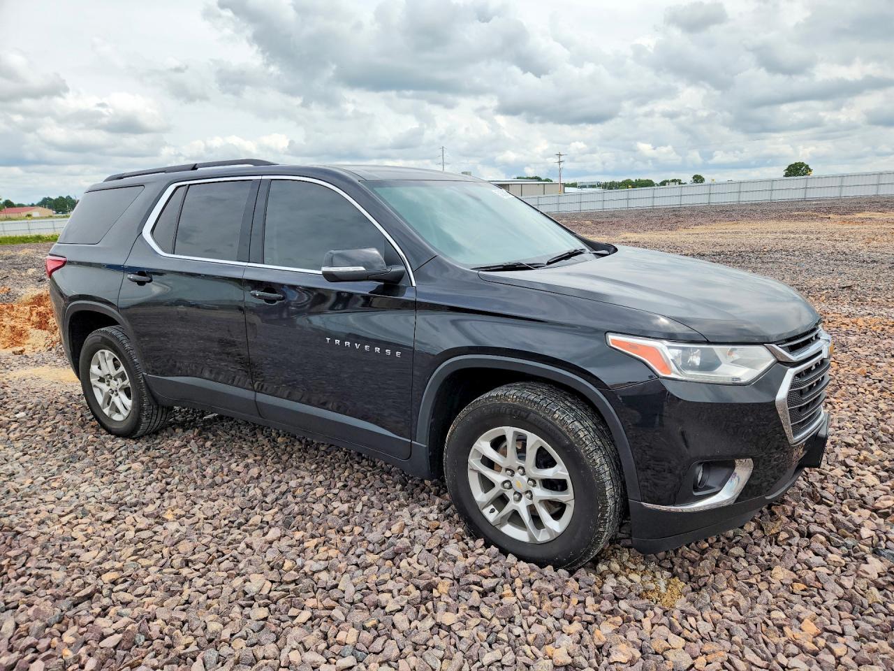 2021 Chevrolet Traverse - Фото 4