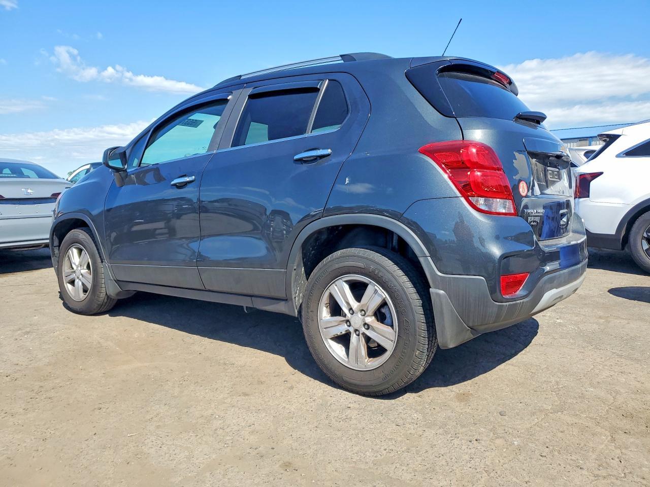 2018 Chevrolet Trax 1Lt - Image 2